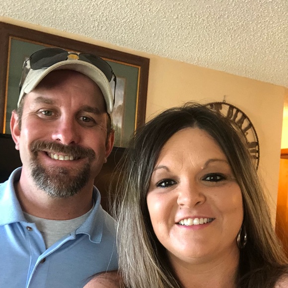 Meet your Posher, Brandie - Picture 2 of 2